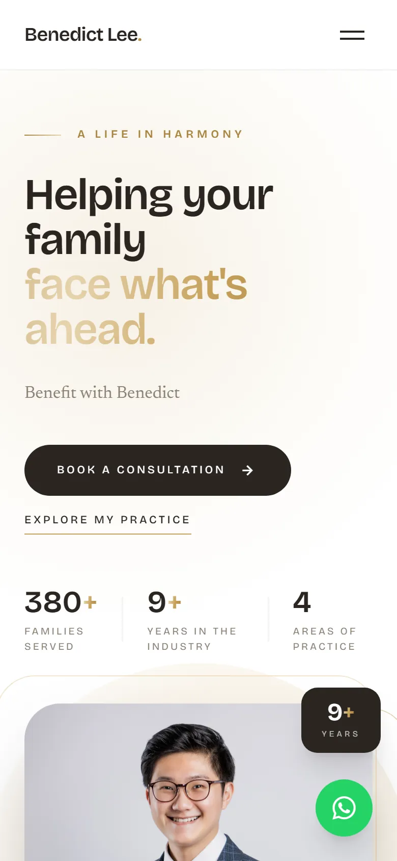 The home page on a phone: headline, consultation button and numbers